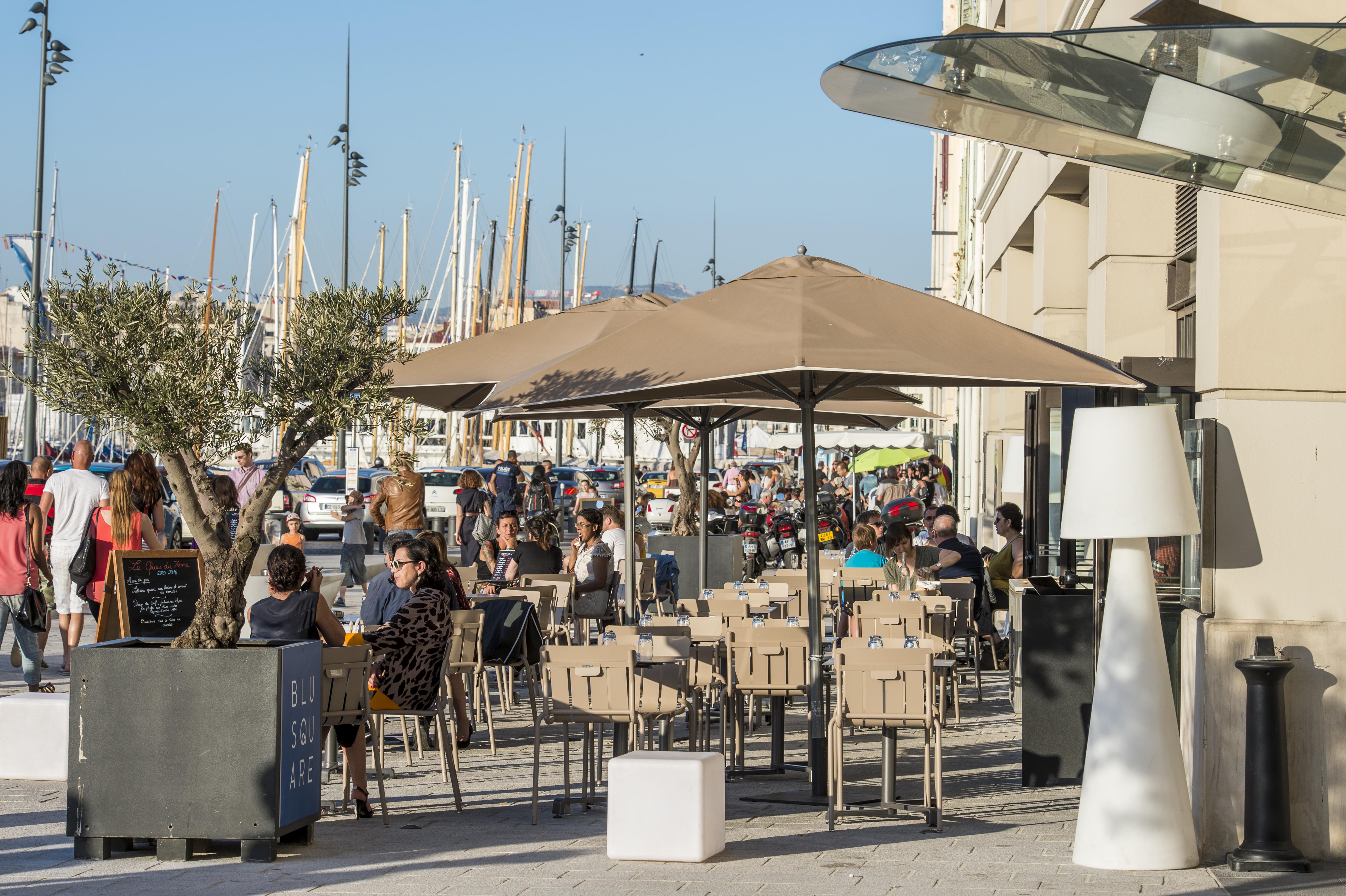 Radisson Blu Hotel Marseille Vieux Port Esterno foto