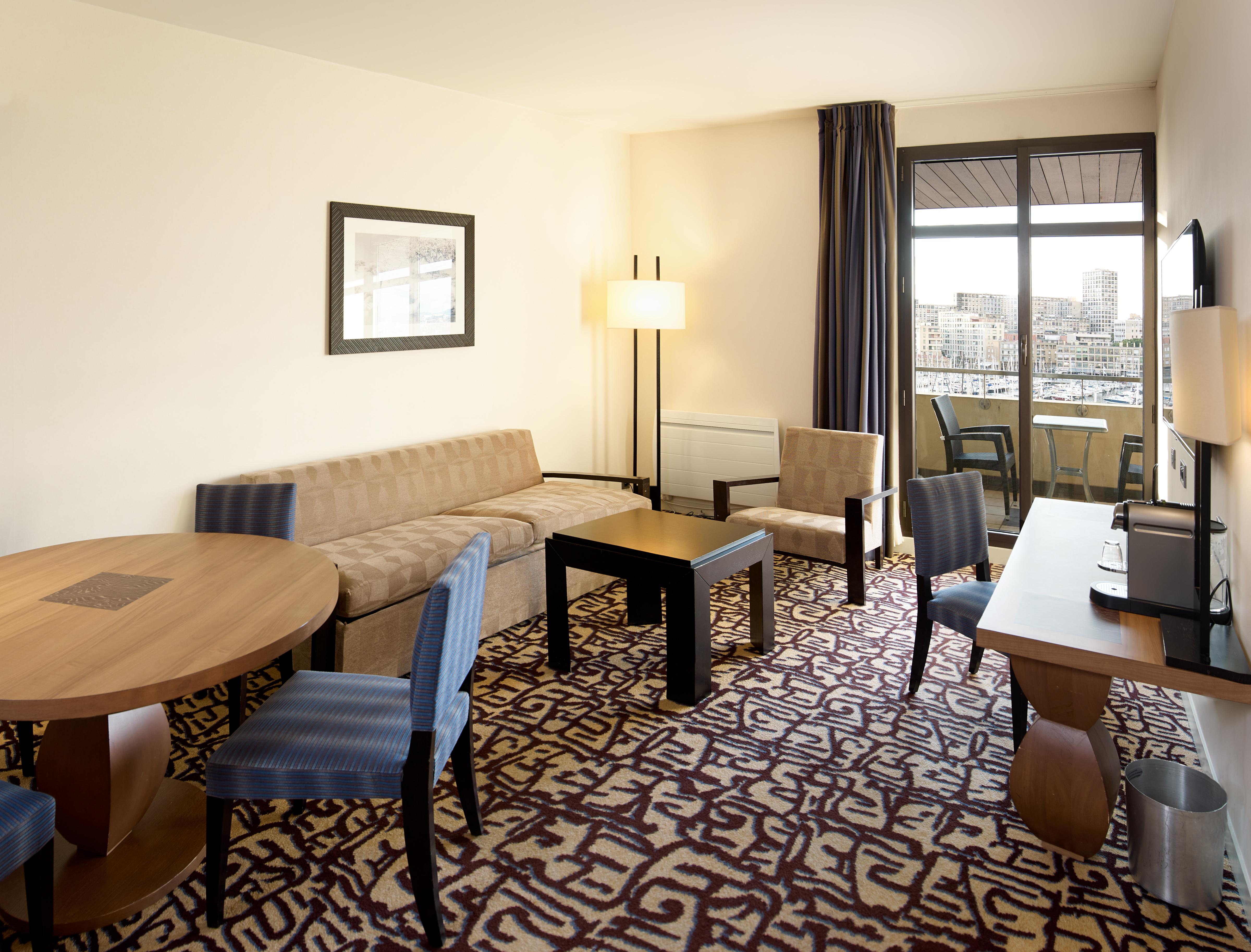 Radisson Blu Hotel Marseille Vieux Port Esterno foto