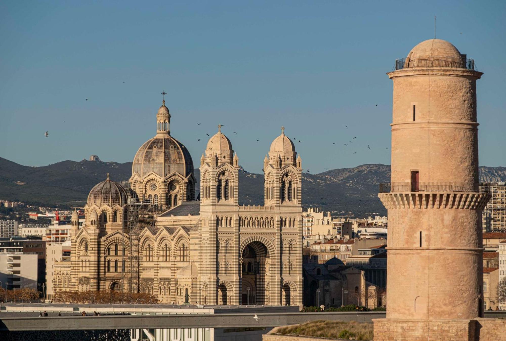 Radisson Blu Hotel Marseille Vieux Port Esterno foto