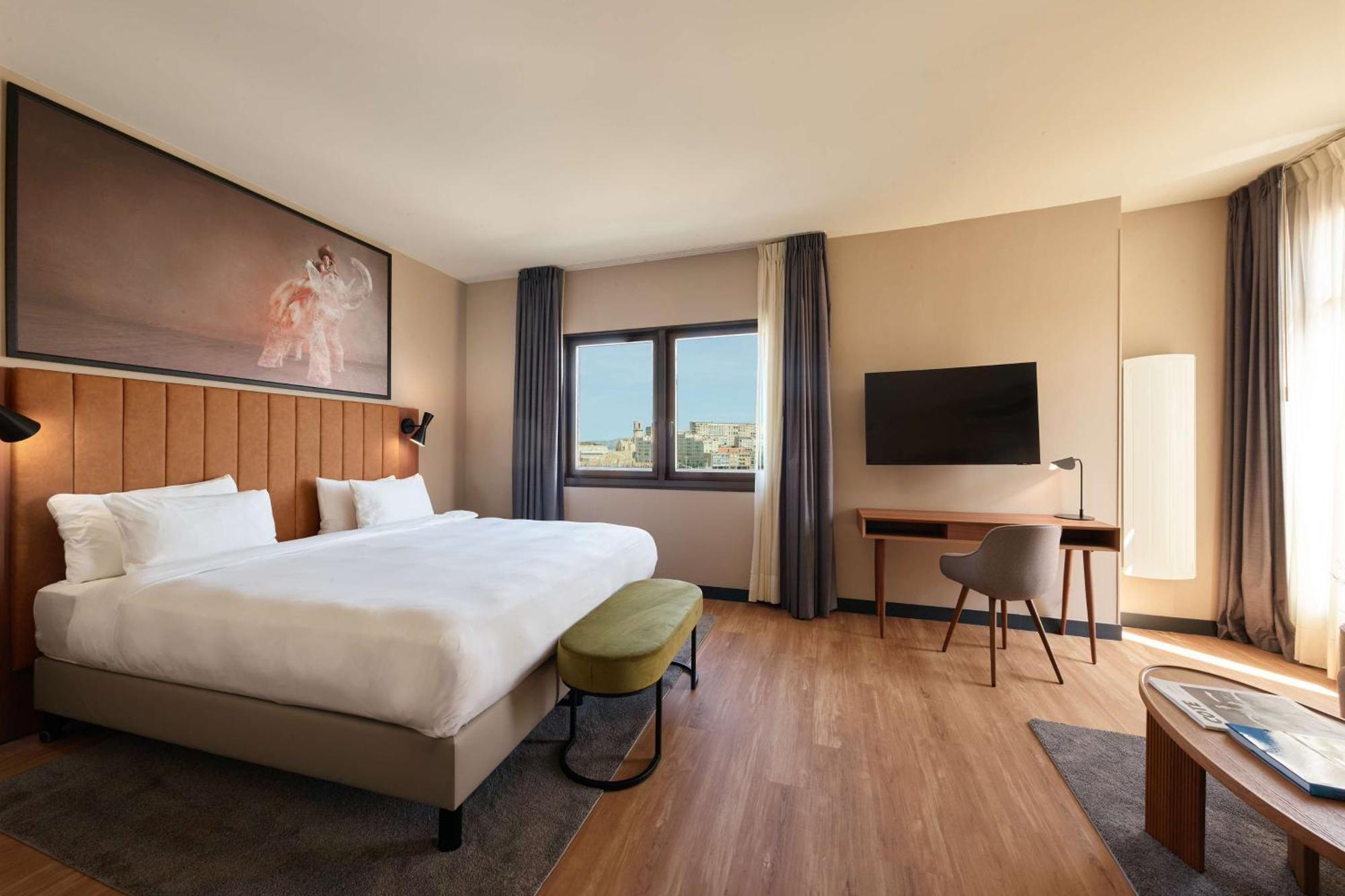 Radisson Blu Hotel Marseille Vieux Port Esterno foto